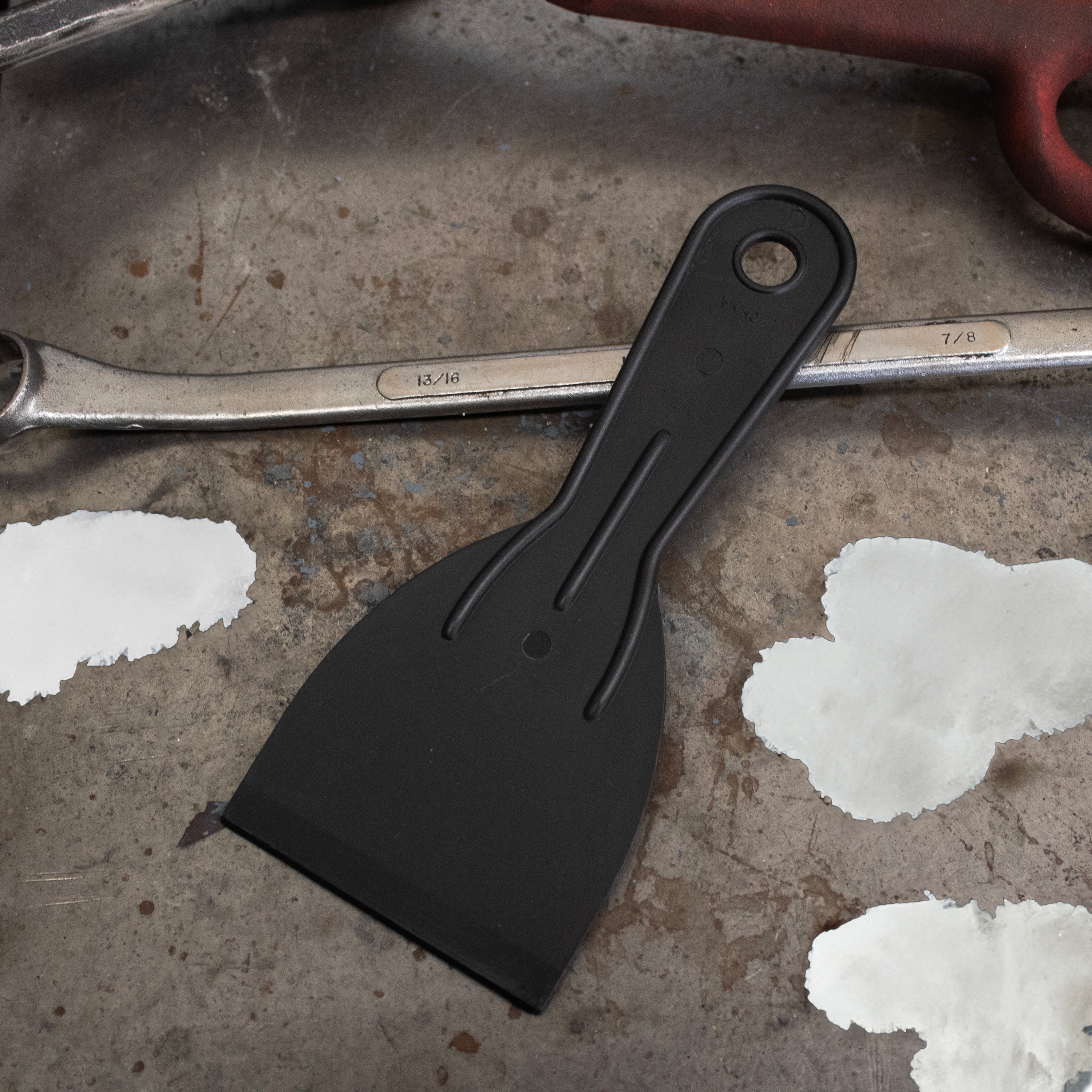 Hyper Tough 3" Plastic Putty Knife