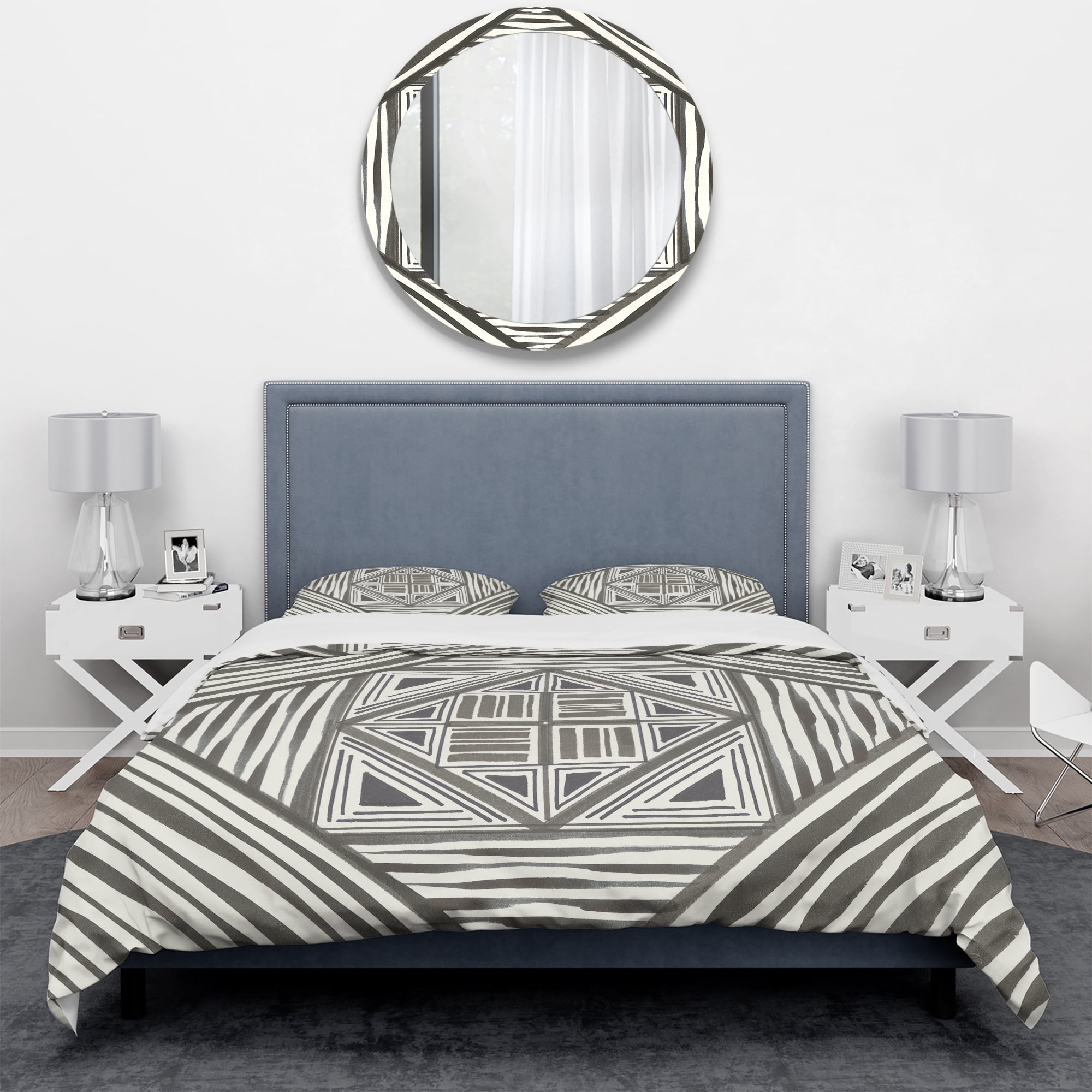 Designart 'Minimalist Graphics II' Geometric Duvet Cover Set