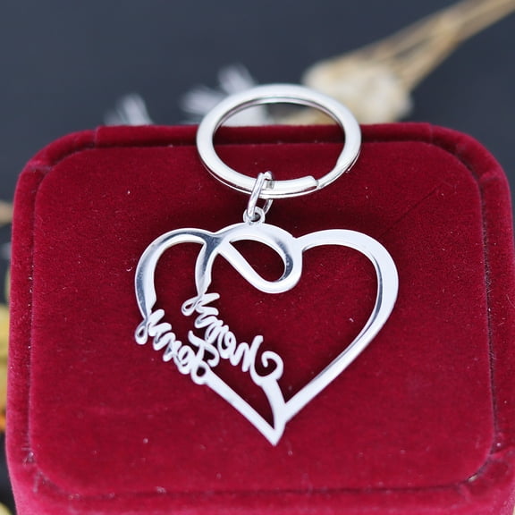 Custom Double Name Keychain Customized Heart Letter Pendant Couple Key Chain Stainless Steel Nameplate Keyring Jewelry