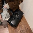 thumbnail image 3 of Bolso Mano Hombro Gran Capacidad, 3 of 9