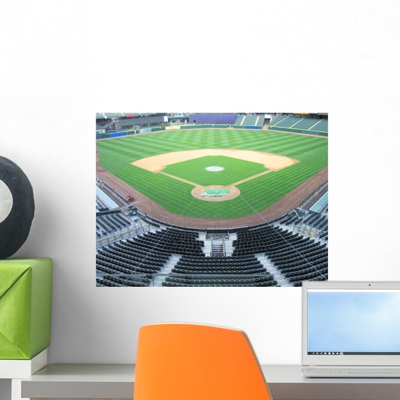 Diamond before Season Wall Mural by Wallmonkeys Peel and Stick Graphic (18 in W x 14 in H) WM295146