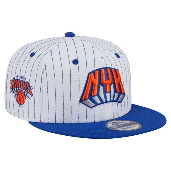 Men's New Era White New York Knicks Deceptor Pinstripe 9FIFTY Snapback Hat