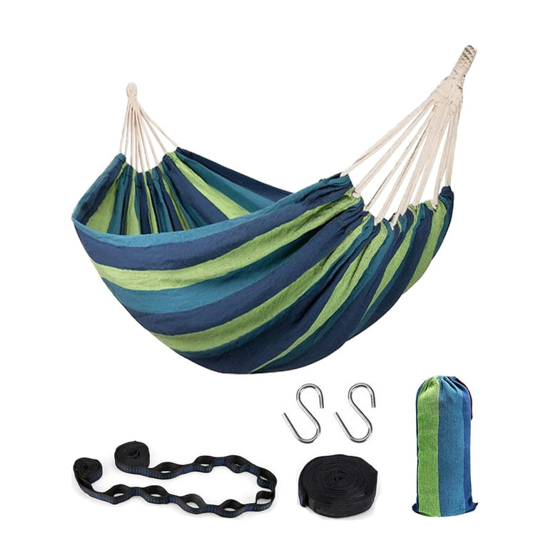 Backyard review of SunYear's double camping hammock 