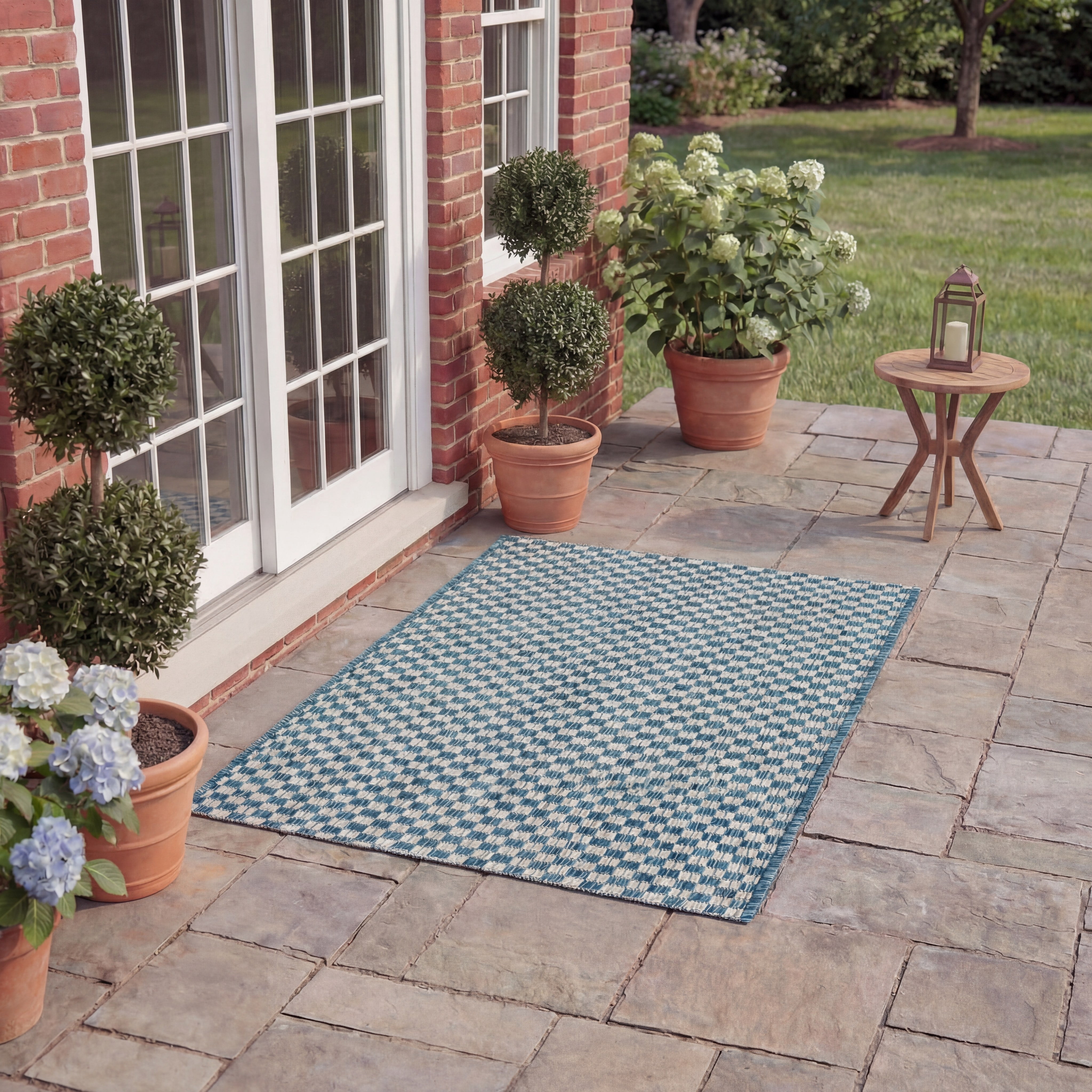 SAFAVIEH Courtyard Blair Geometric Indoor/Outdoor Area Rug, 2'7" x 5', Blue/Light Grey