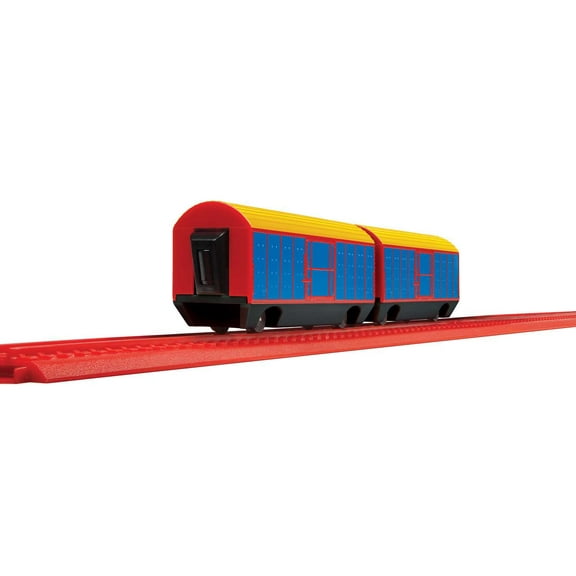 Hornby Express Goods 2 x Closed Wagon Pack