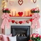 thumbnail image 1 of Regalo de Decoración con Lazo En Forma de Corazón para El Día de San Valentín, 1 of 6