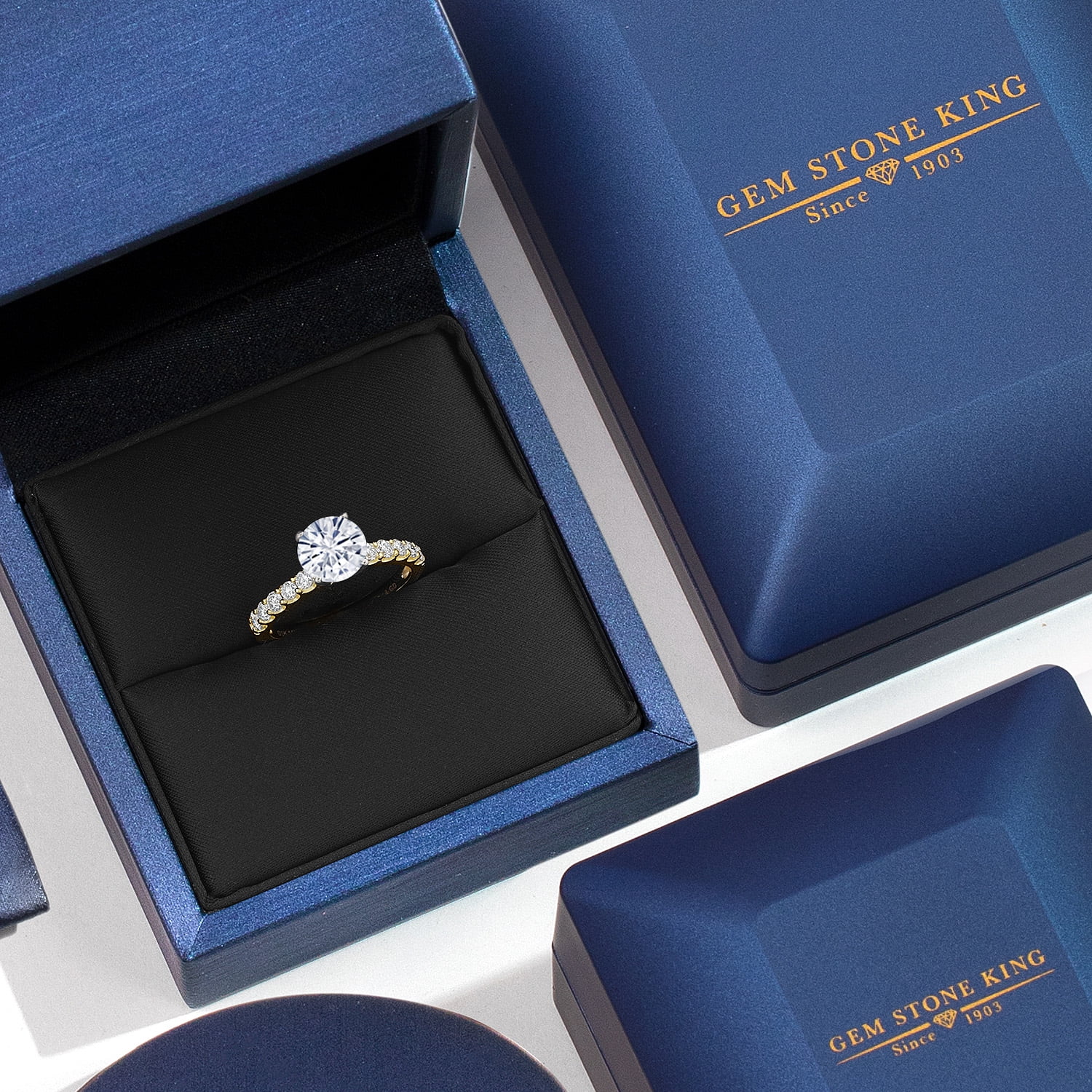 Gem Stone King 14K Two Tone Gold White Moissanite and Lab Grown Diamond Engagement Ring for Women | 1.18 Cttw | Round 6MM | Gemstone Birthstone | Size 9