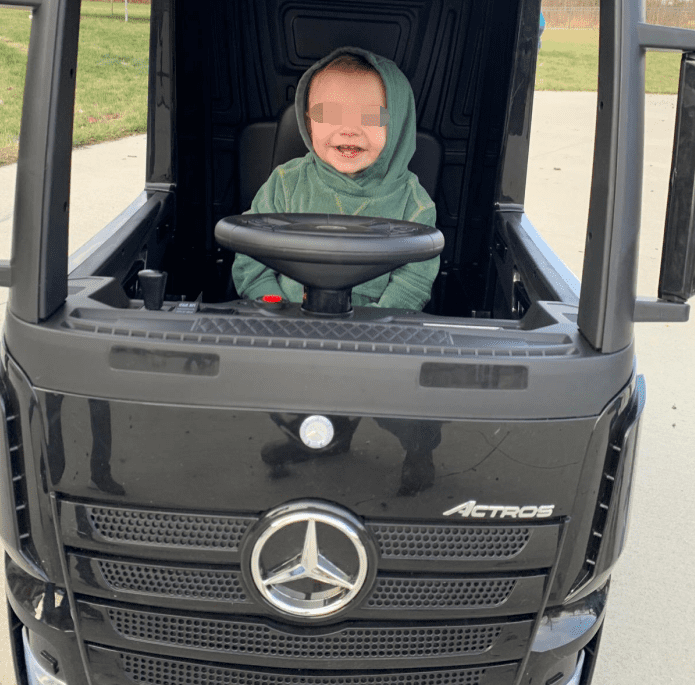 mercedes benz truck for kids