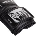 thumbnail image 3 of Guantes de Boxeo Venum Giant 3.0 12 oz Negro/Plata, 3 of 4