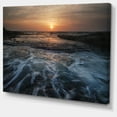 thumbnail image 2 of Bord de Mer Sombre avec Vagues Hurlantes, 2 of 3
