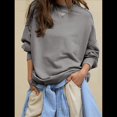 thumbnail image 4 of Sudadera con Capucha de Cuello Redondo y Forro Extragrande para Mujer, Lindas Camisetas de Larga, Ropa Preppy para Adolescentes (2025) Gris L, 4 of 8
