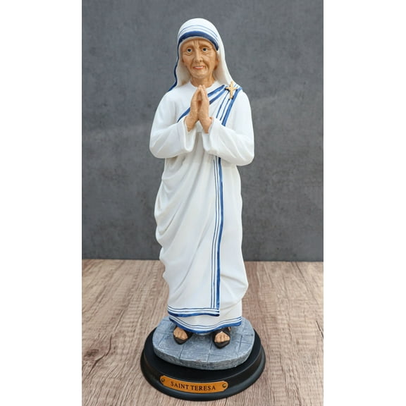 Roman Catholic Saint Mother Teresa of Calcutta Statue With Brass Name Plate 11"H