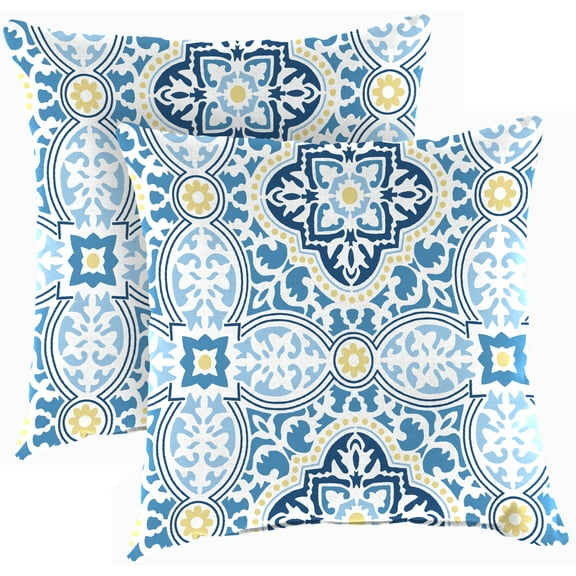 Jordan Manufacturing 18" x 18" Rave Sky Blue Quatrefoil Square Outdoor Throw Pillow (2 Pack)