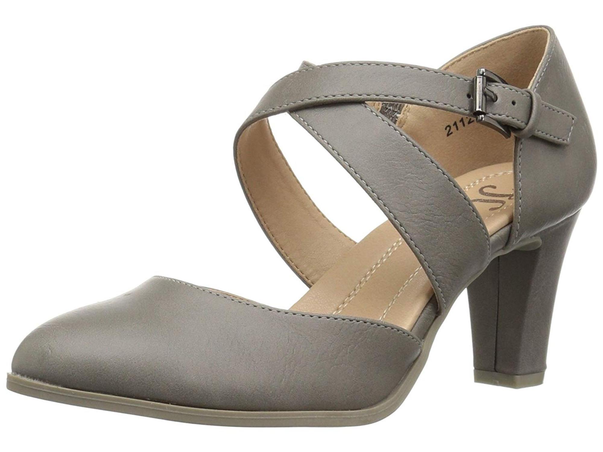 journee mary jane pumps