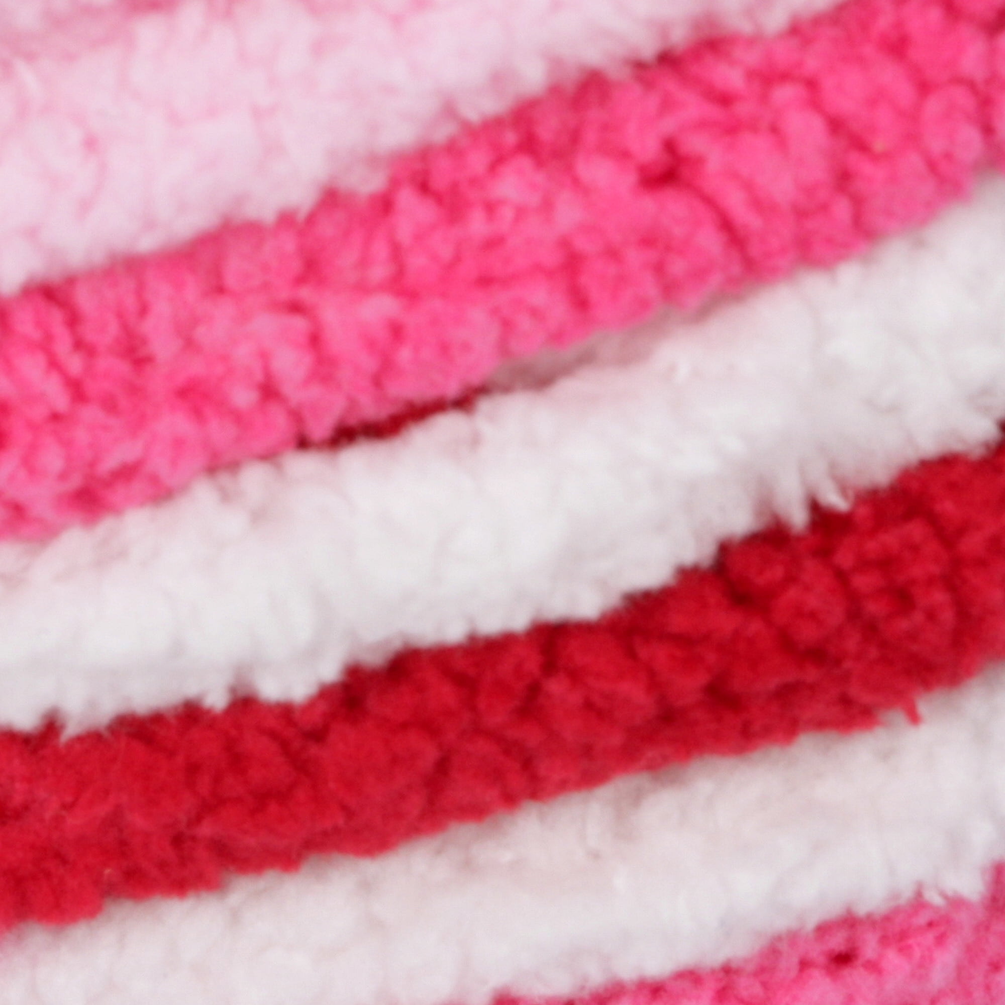 Bernat® Blanket Brights™ #6 Super Bulky Polyester Yarn, Raspberry Ribbon Varg 10.5oz/300g, 220 Yards (4 Pack)