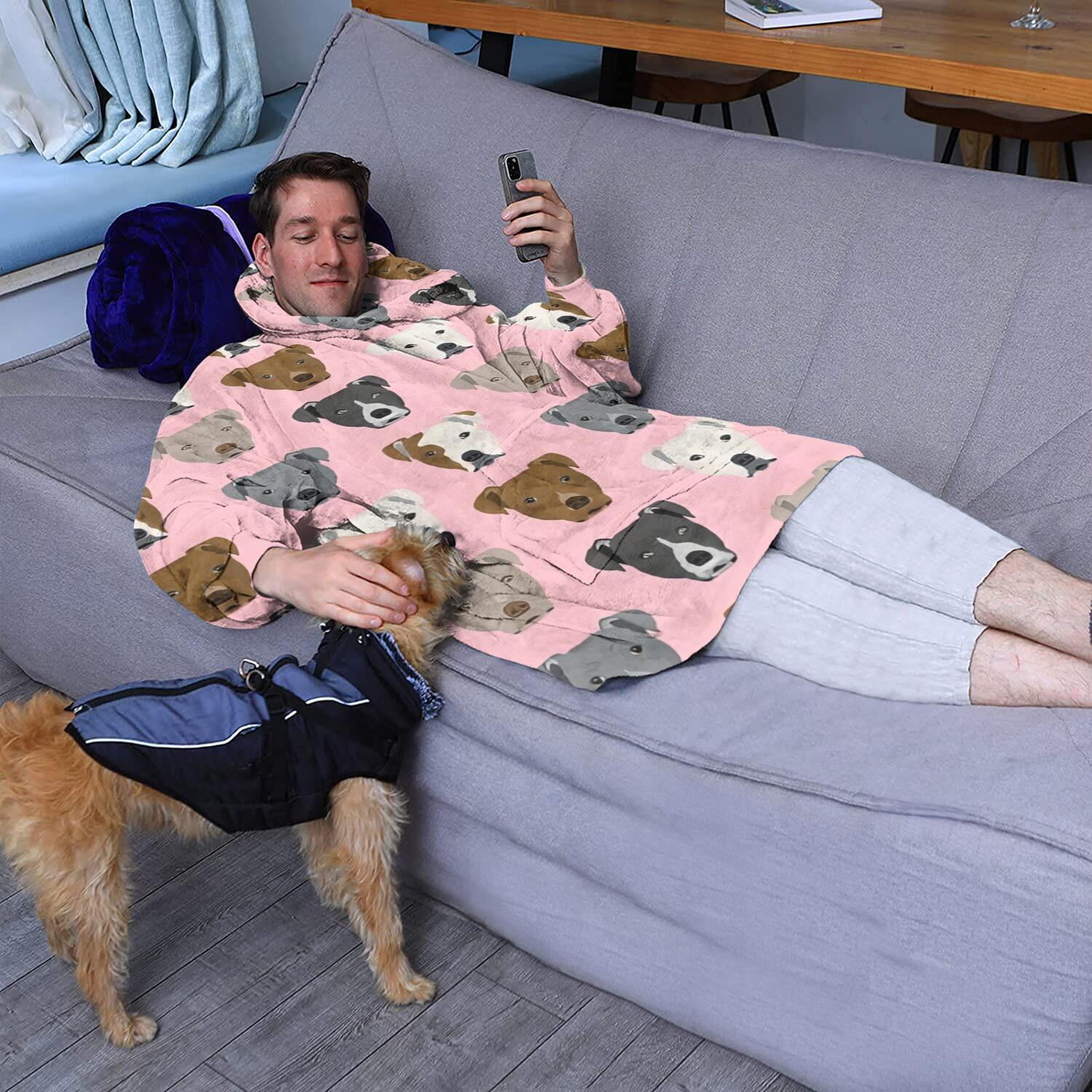 Wearable Oversized Blanket,Pit Bull Terrier Wearable Blanket Hoodie for Adults,Cozy Hooded Blankets with Super Pockets,Super Warm Fuzzy Pullover for Women & Men