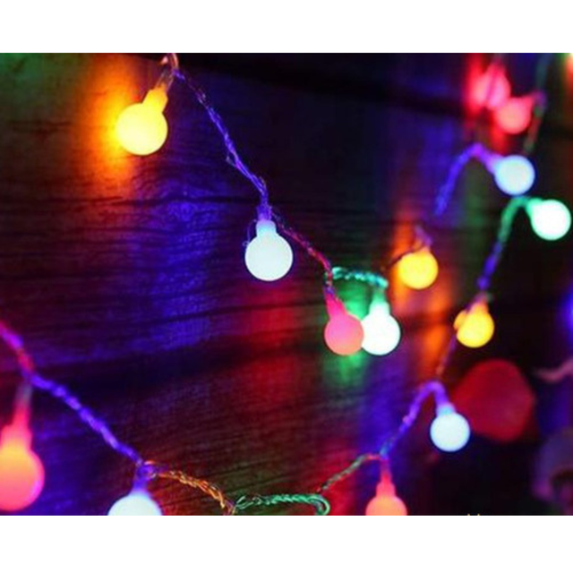 Serie navideña decorativa luz led 28 luces 4 metros bolitas
