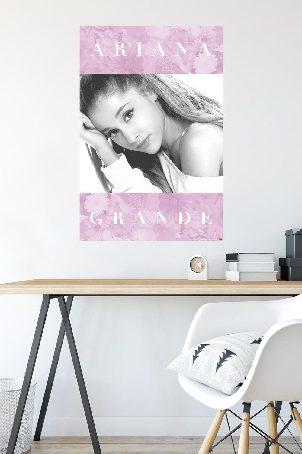 Ariana Grande - Floral Wall Poster, 14.725" x 22.375"