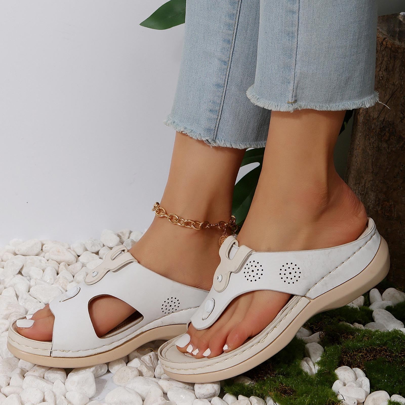 UTENAG Women's Arch Support Sandals - Adjustable Thong Flip Flops, Silver, Size 11