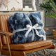 thumbnail image 4 of Manta decorativa suave Cozy Bliss de piel sintética afelpada 152 x 203 cm azul, 4 of 9