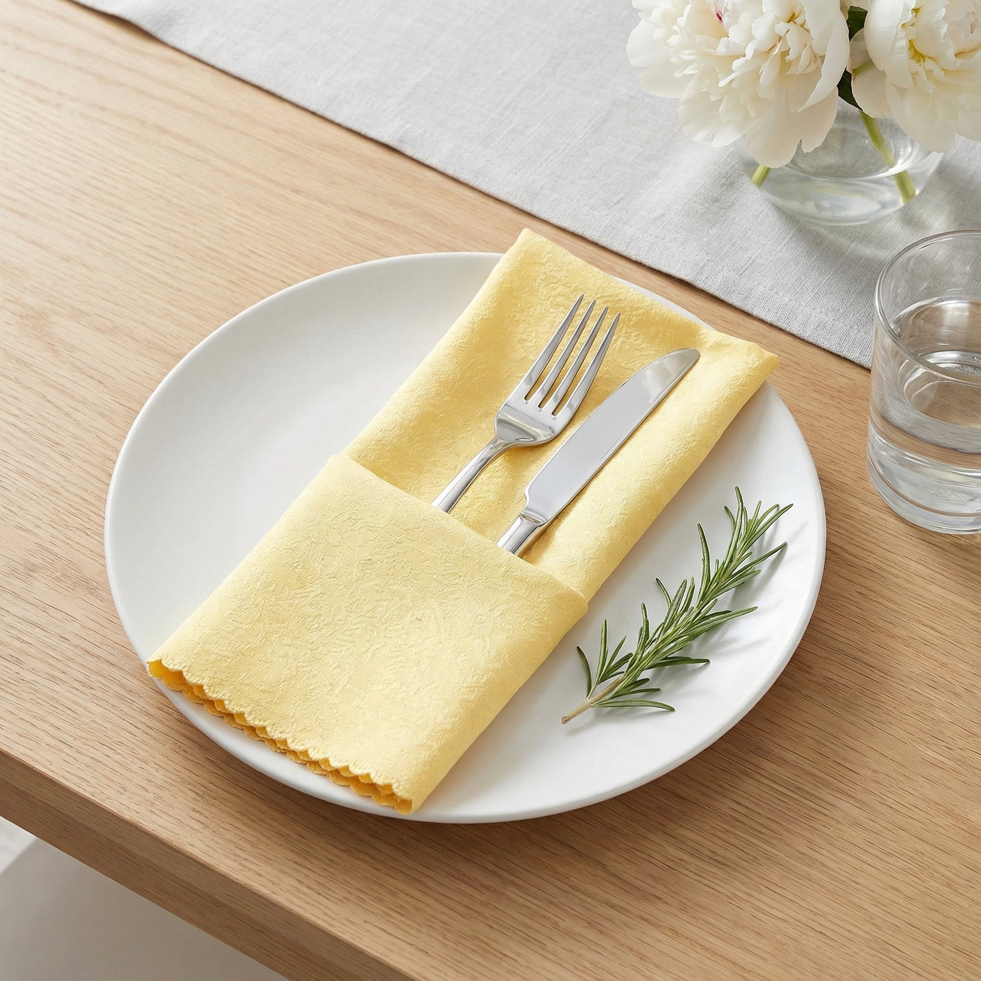 Unique Bargains 12Pcs Reusable Party Cloth Napkins Yellow 19x19inch