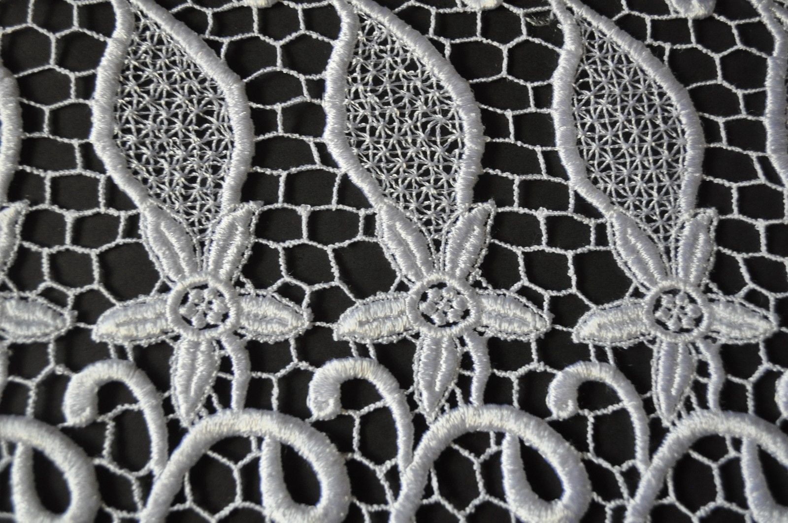 Lily 16" Wide White Venice Guipure Bridal Sewing Notions Lace Trim By Yardage