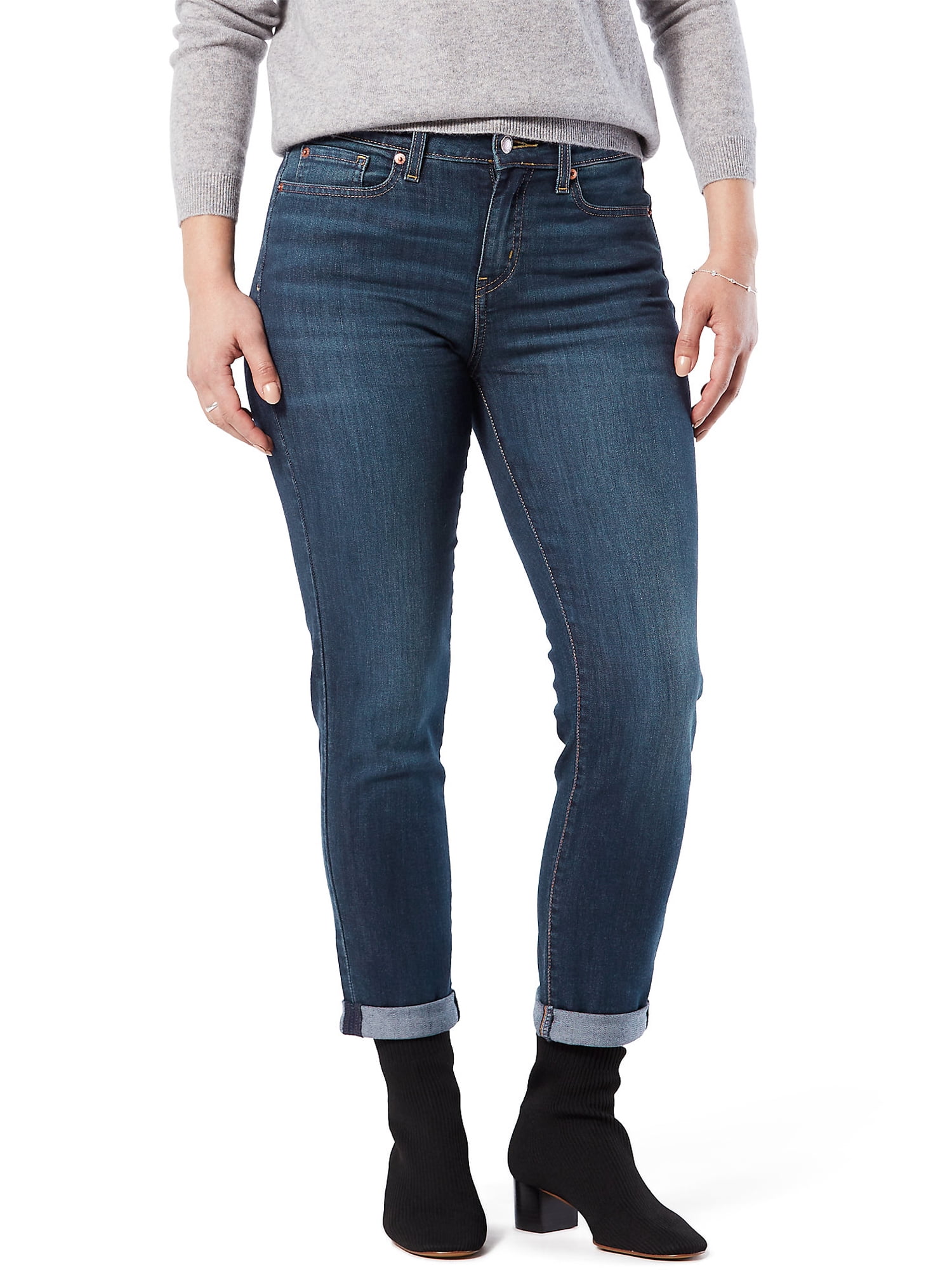 Signature by Levi Strauss & Co. Women's Mid Rise Slim Fit Boyfriend Jeans -  Walmart.com