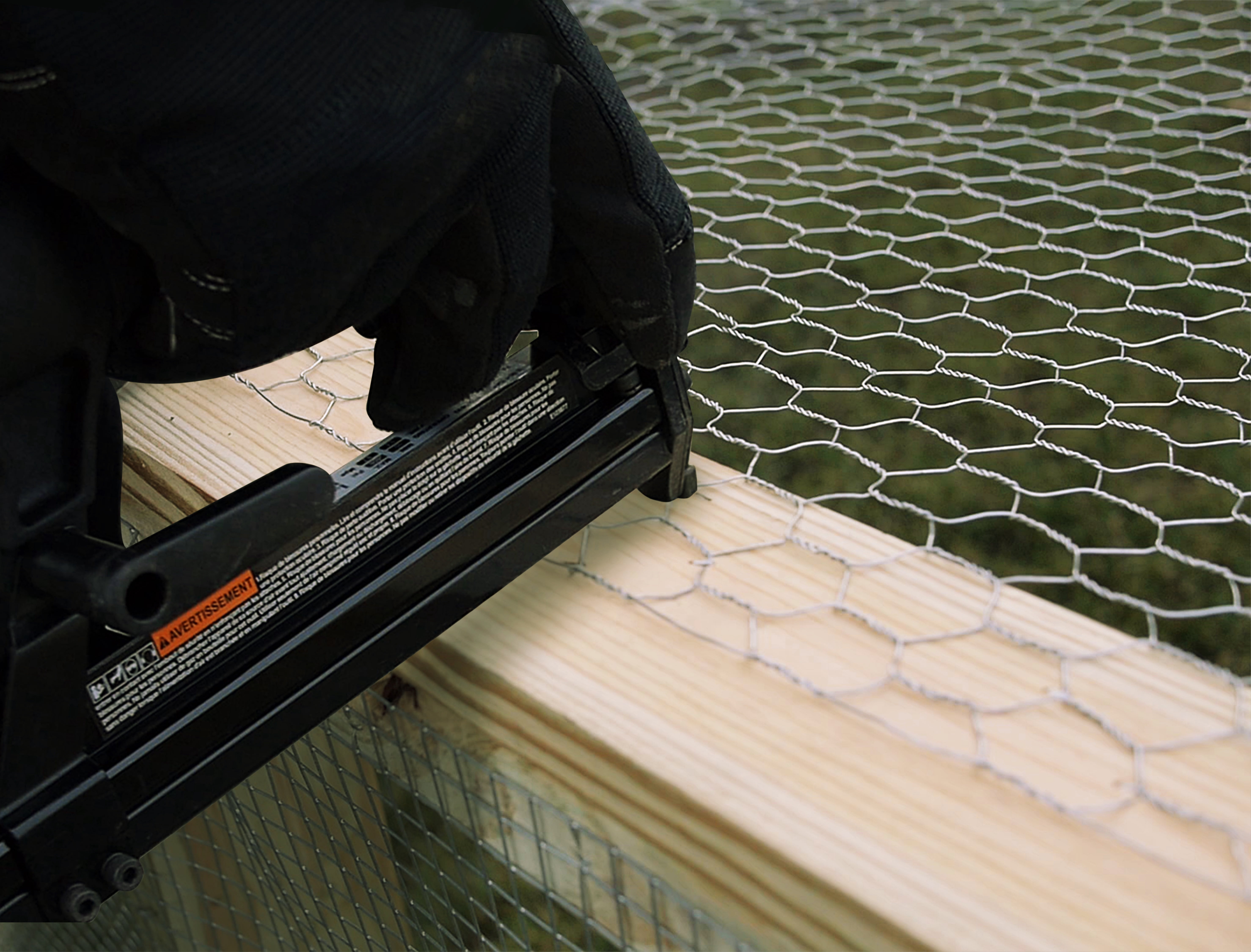 YardGard 12" x 150’ 1 inch Mesh Hexagonal Poultry Netting Wire Fence