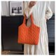 thumbnail image 4 of Xiao Hua Bolso de lona de esponja para mujer, bolso de compras de verano, bolso de hombro, rojo, 4 of 5