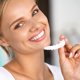 thumbnail image 5 of 2 pares de carillas instantáneas para dentaduras postizas, dientes postizos, blanqueamiento, cosmética, cobertura dental, dientes de sonrisa a presión, carillas superiores e inferiores, dientes posti, 5 of 5