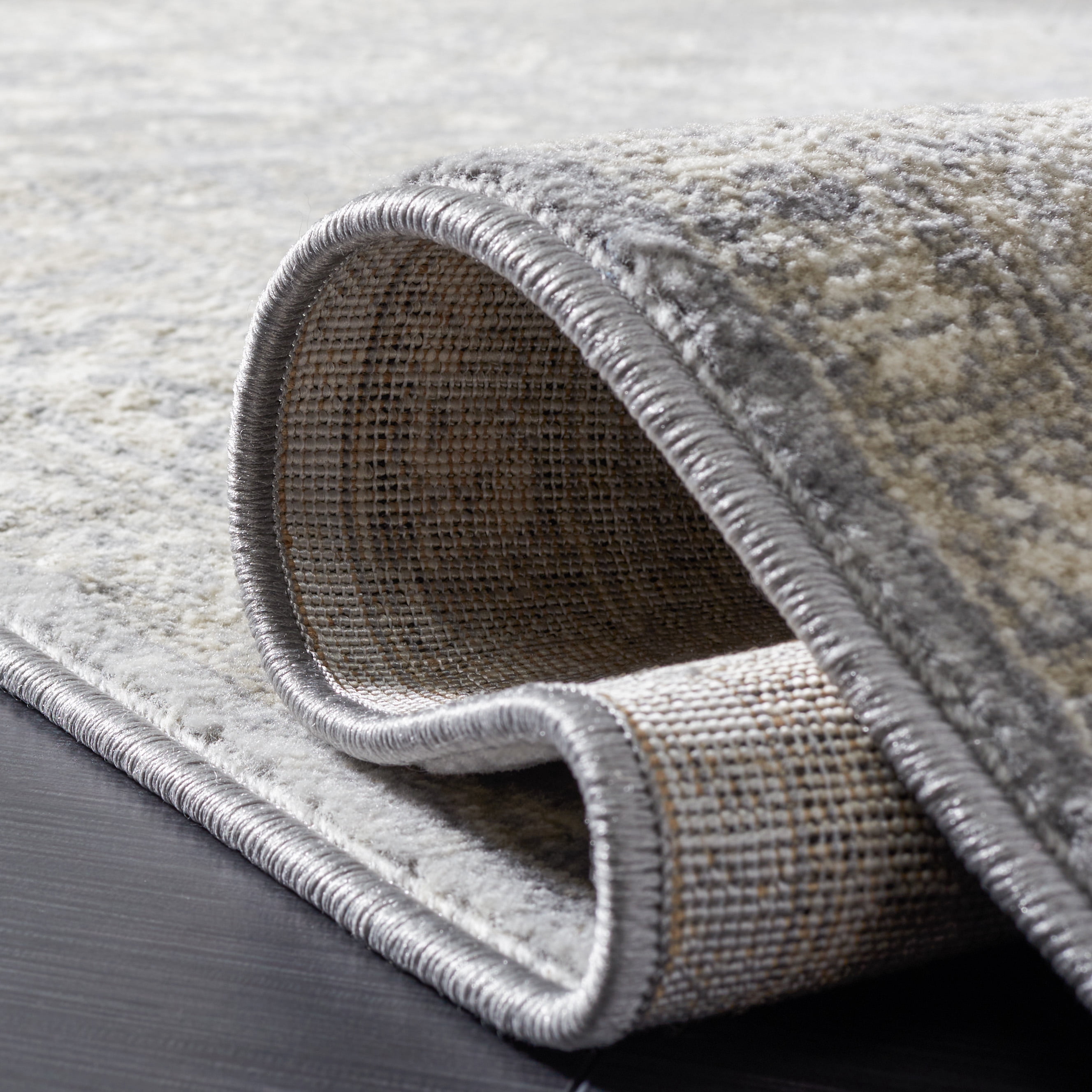 SAFAVIEH Brentwood Dimas Oriental Area Rug, Gray/Beige, 3' x 5'