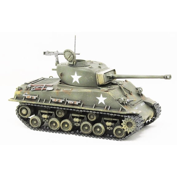 World War II M4 Sherman Medium Tank with Four Figures 1/48 Scale Model Kit