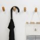 thumbnail image 2 of Ganchos de pared de madera, paquete de 4 ganchos para abrigos, ganchos de madera rústicos montados en la pared, gancho pesado para sombreros, ganchos para colgar perchas de ropa de baño (mad, 2 of 4