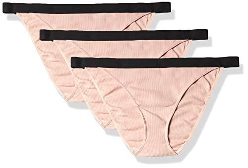 Iris & Lilly Women's Lace Thong Brand Pack of 3 