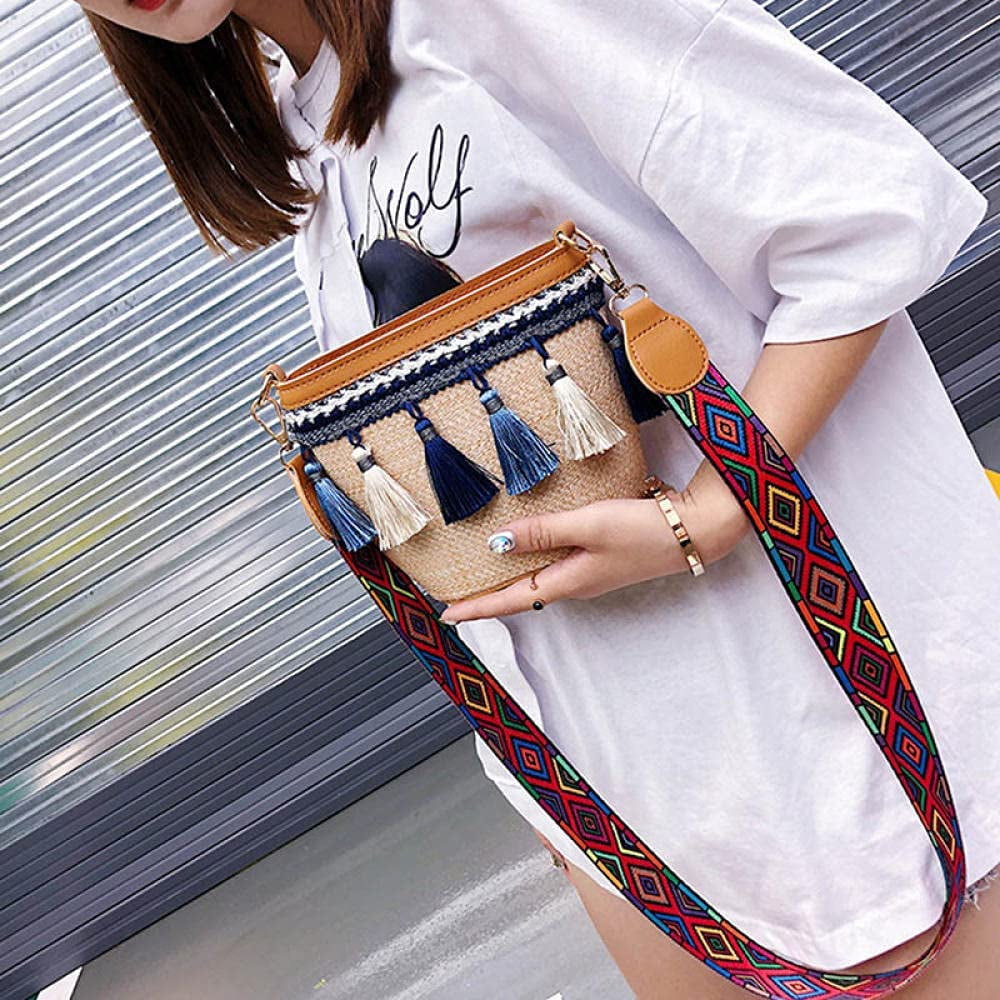 beach bolsa with tassels