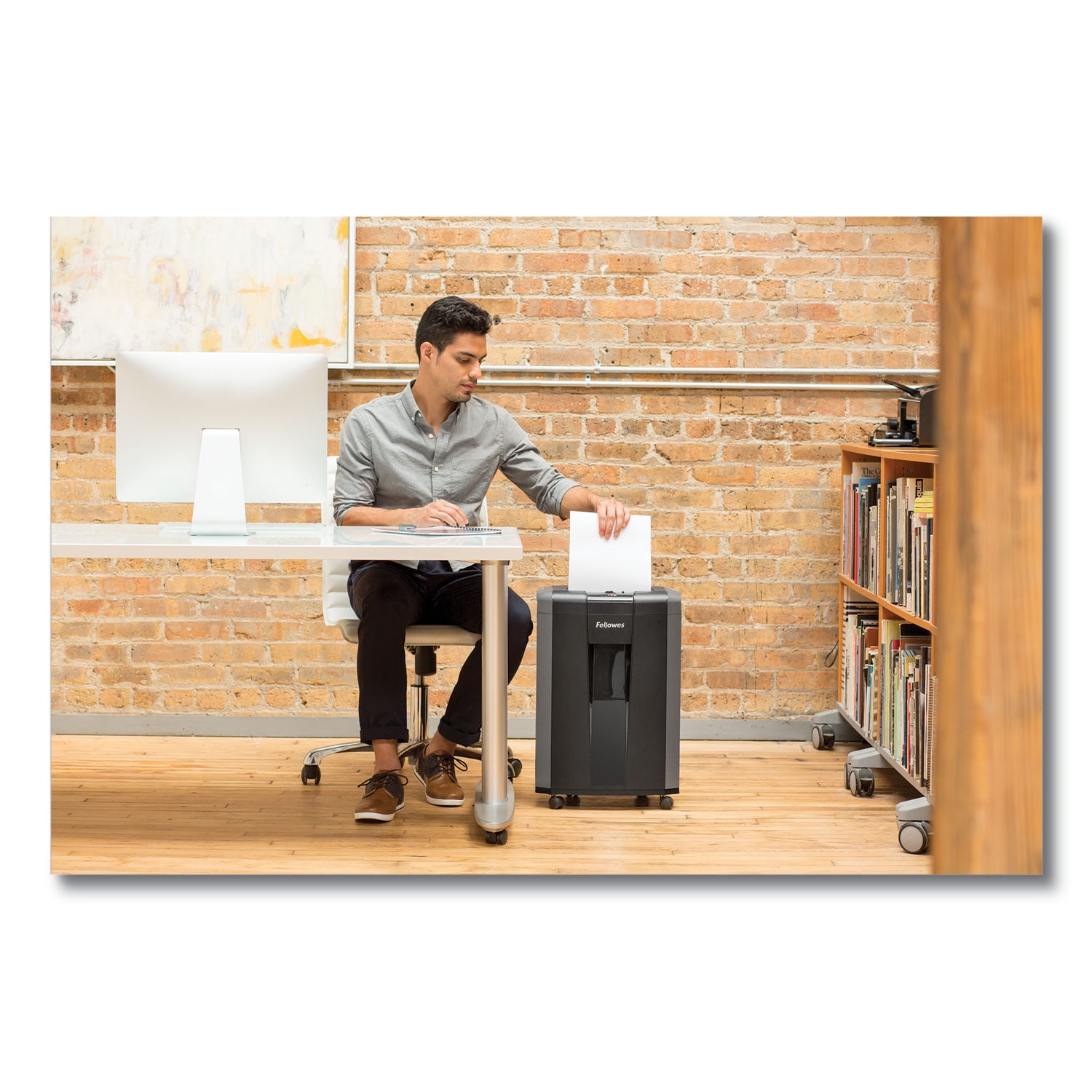 Fellowes Mfg. Co. Powershred 76ct Cross-cut Shredder, 16 Manual Sheet Capacity