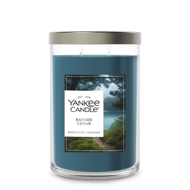 Yankee Candle Signature Large 2-Wick Candle, Bayside Cedar, 20 oz