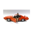 thumbnail image 1 of Figura de Sue modelo de coche para modelos de coche fundido a presión a escala 1:24 de American Diorama American Diorama 23837, 1 of 1