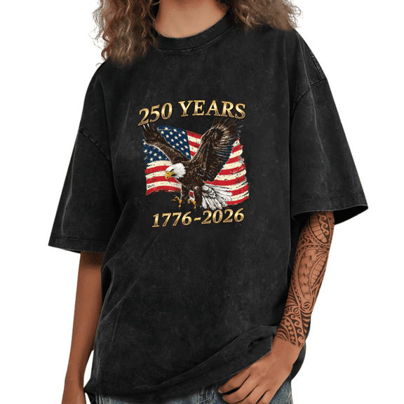 UNISHE Women's 250 Years 1776-2026 Patriotic USA Flag Bald Eagle Graphic Washed Short Sleeve T-Shirt Casual
