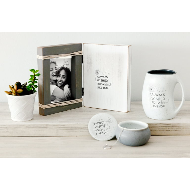 Gift Set, Medium - Memory Box for Family + Friends