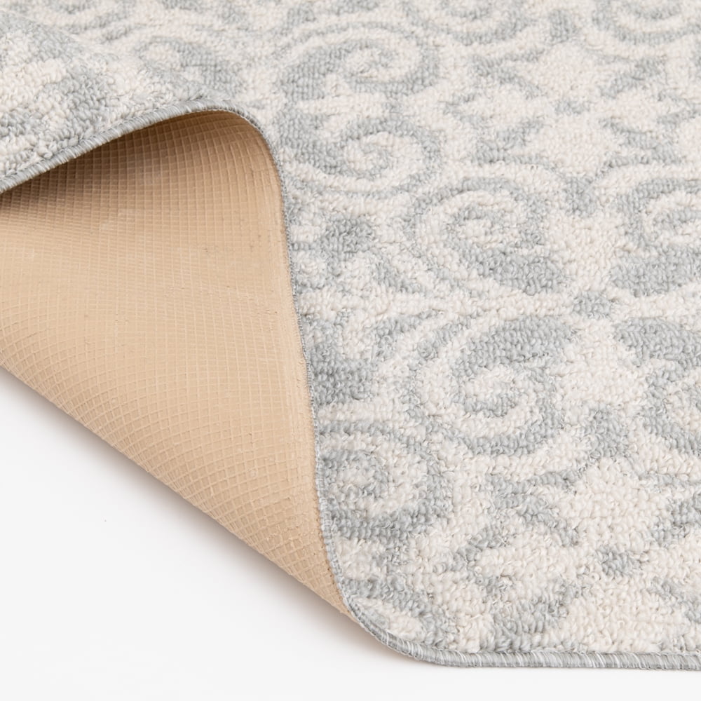 Classic Loop 5'x7' indoor area rug