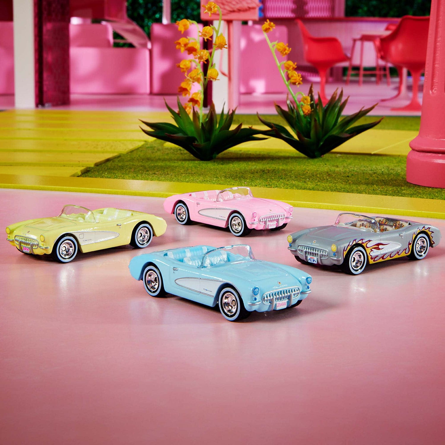 HOT WHEELS 1956 Corvette Barbie The Movie 2023 HW temps d'écran bleu
