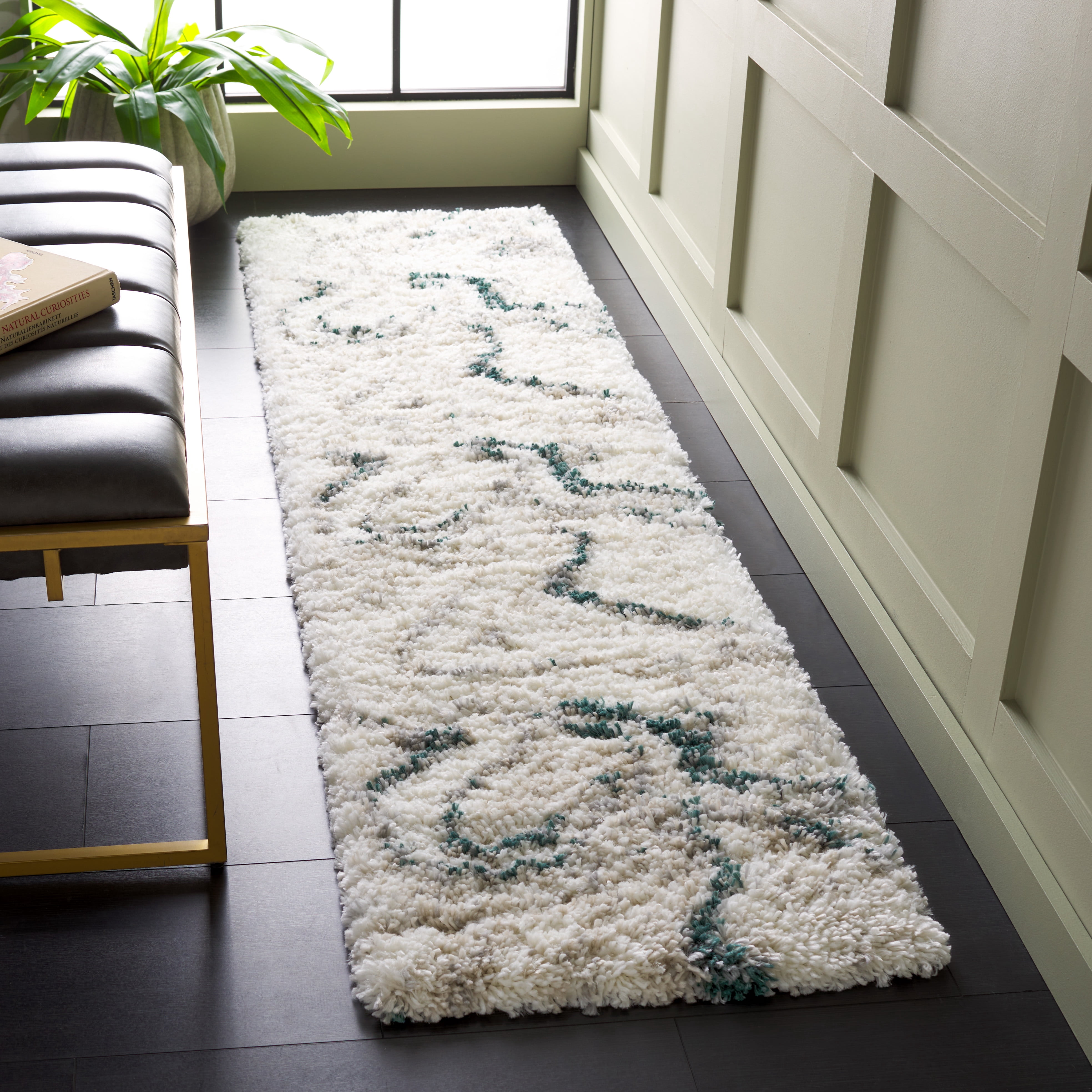 SAFAVIEH Fontana Danita Modern Shag Runner Rug, Ivory/Green, 2'3" x 8'