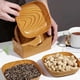 thumbnail image 4 of Platos de Cartón con Veta de Madera, Diseño Desechable Resistente, Color Marrón Natural, Vajilla Versátil para Fiestas, Reuniones Familiares y Picnics, Tamaño 14,5 X 14,5 Cm, Plato Individual., 4 of 6