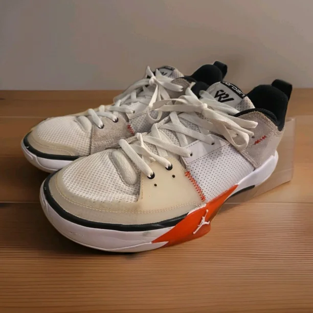 Ni - ke NEW Jordan One Take 5 - FD2335-106 - White/Black/University Red - Men size 10.5