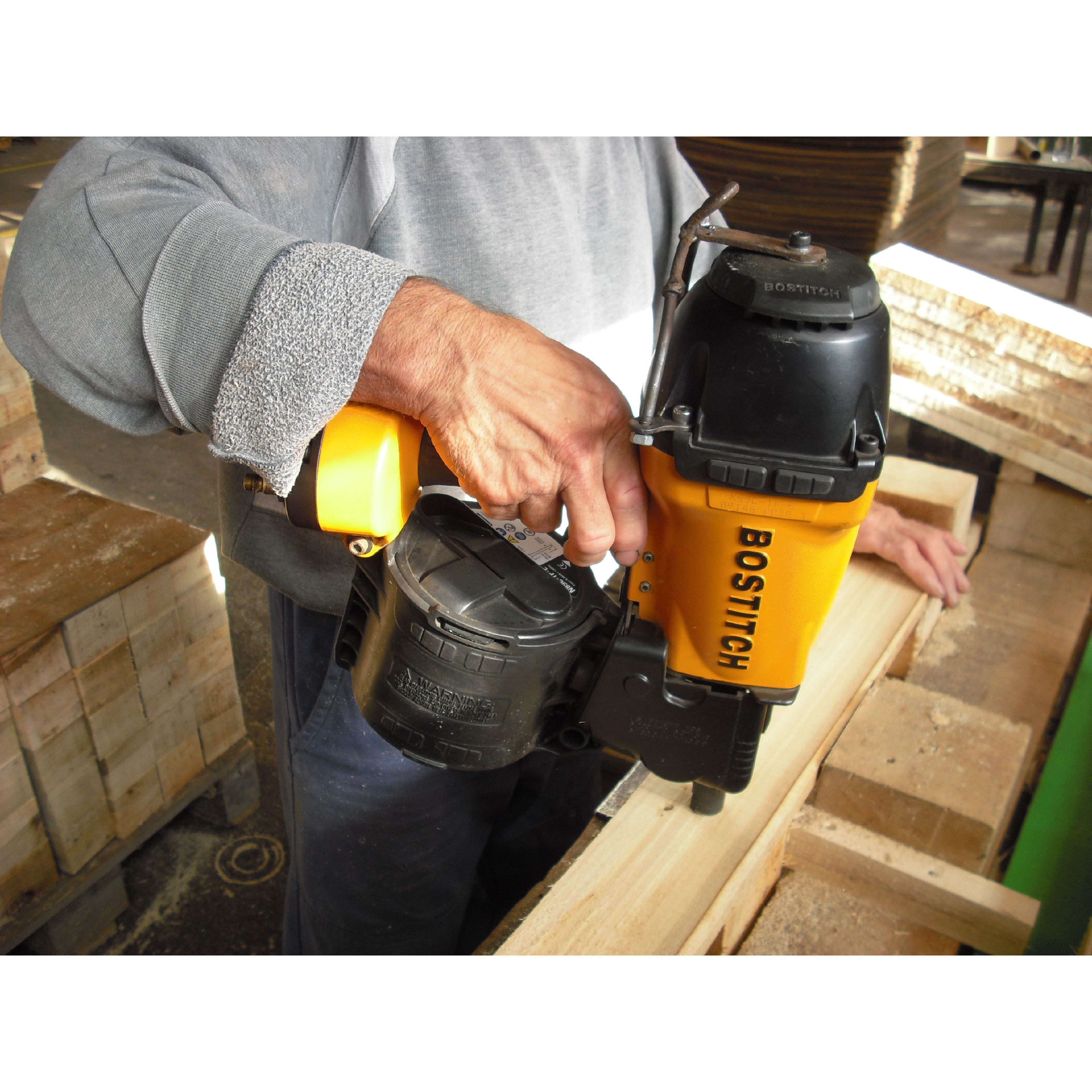 Bostitch N89c 1 3 1 2 In High Power Coil Framing Nailer