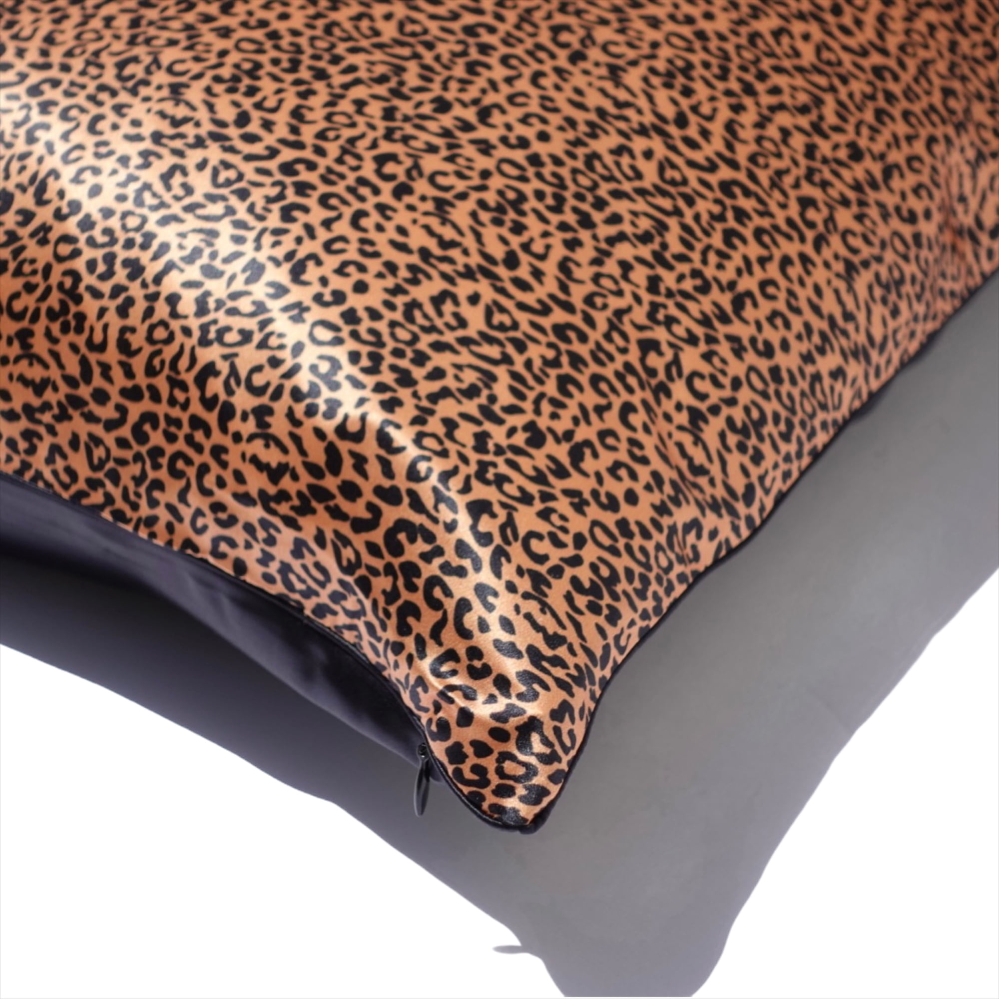 Gold Leopard - Silk Pillowcase with hidden zipper by INNELLI (Queen)