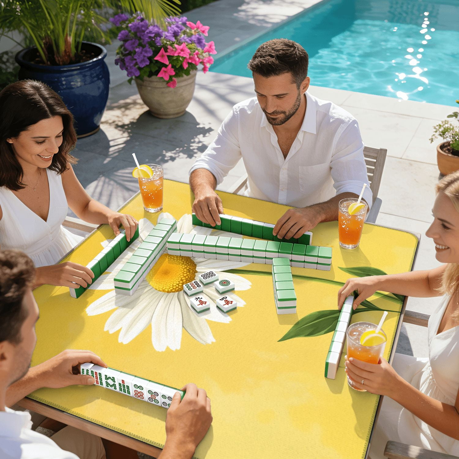 Mahjong Mat 31.5" x 31.5" White Daisy Flower Yellow Center Pastel Yellow Non-Slip Noise Reduction American Mahjong Tiles Table Cover for Dominoes Poker Card Board Games Gift