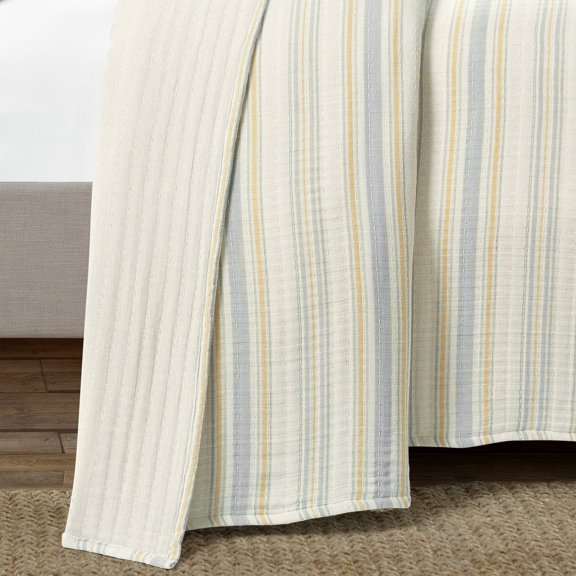 Lush Decor 100% Cotton Solange Stripe Kantha Pick Stitch Yarn Dyed Cotton Woven Quilt/Coverlet Yellow/Gray 3Pc King