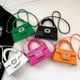 thumbnail image 4 of Bolso cruzado Minnieouse para mujer de cuero PU Rosa roja con correa ajustable, 4 of 6